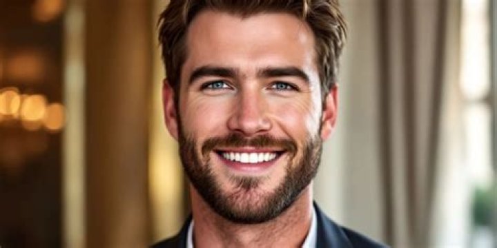Unveiling Liam Hemsworth's Net Worth: A Deep Dive Into His Wealth