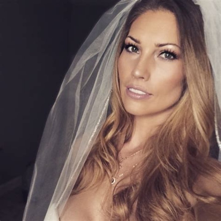 Unveiling The Enigmatic World Of Jennipher Frost: A Journey Of Discovery