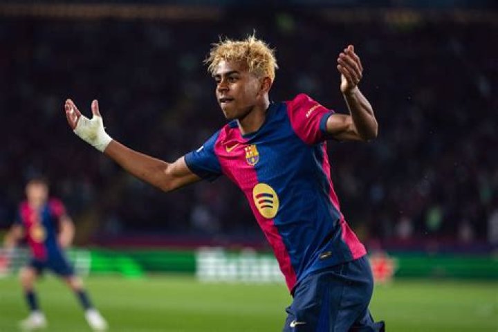 Know About The Captivating Lamine Yamal Idol